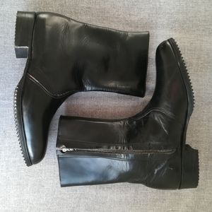 Bench-made custom grade Silogistakis ankle boots (nwot, ooak)